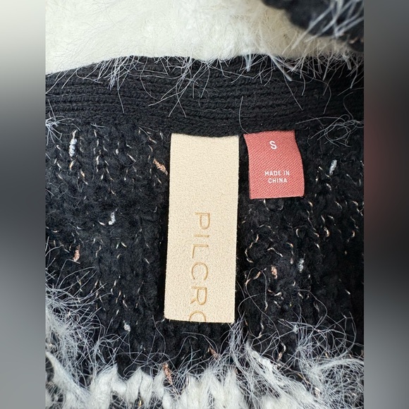 Pilcro Anthropologie Eyelash Hoodie Sweater Cropped Women’s S Cozy Soft Tribal - Picture 2 of 11